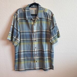 Tommy Bahama Size Large Silk Shirt.